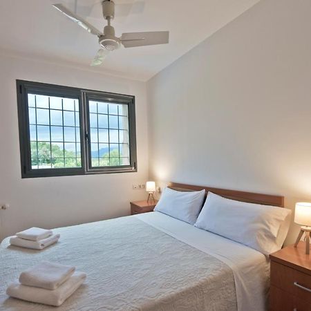 Hostal La Salut De Terrades Exteriér fotografie