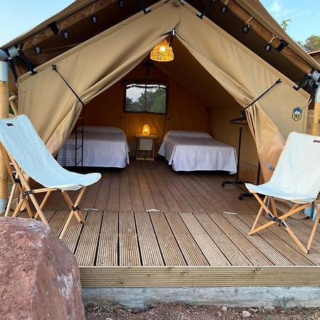 Hostal La Salut De Terrades Exteriér fotografie