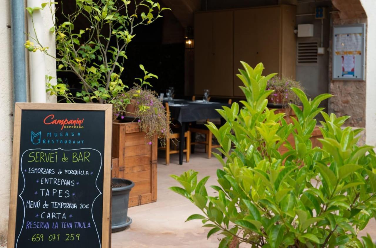Hostal La Salut De Terrades Exteriér fotografie