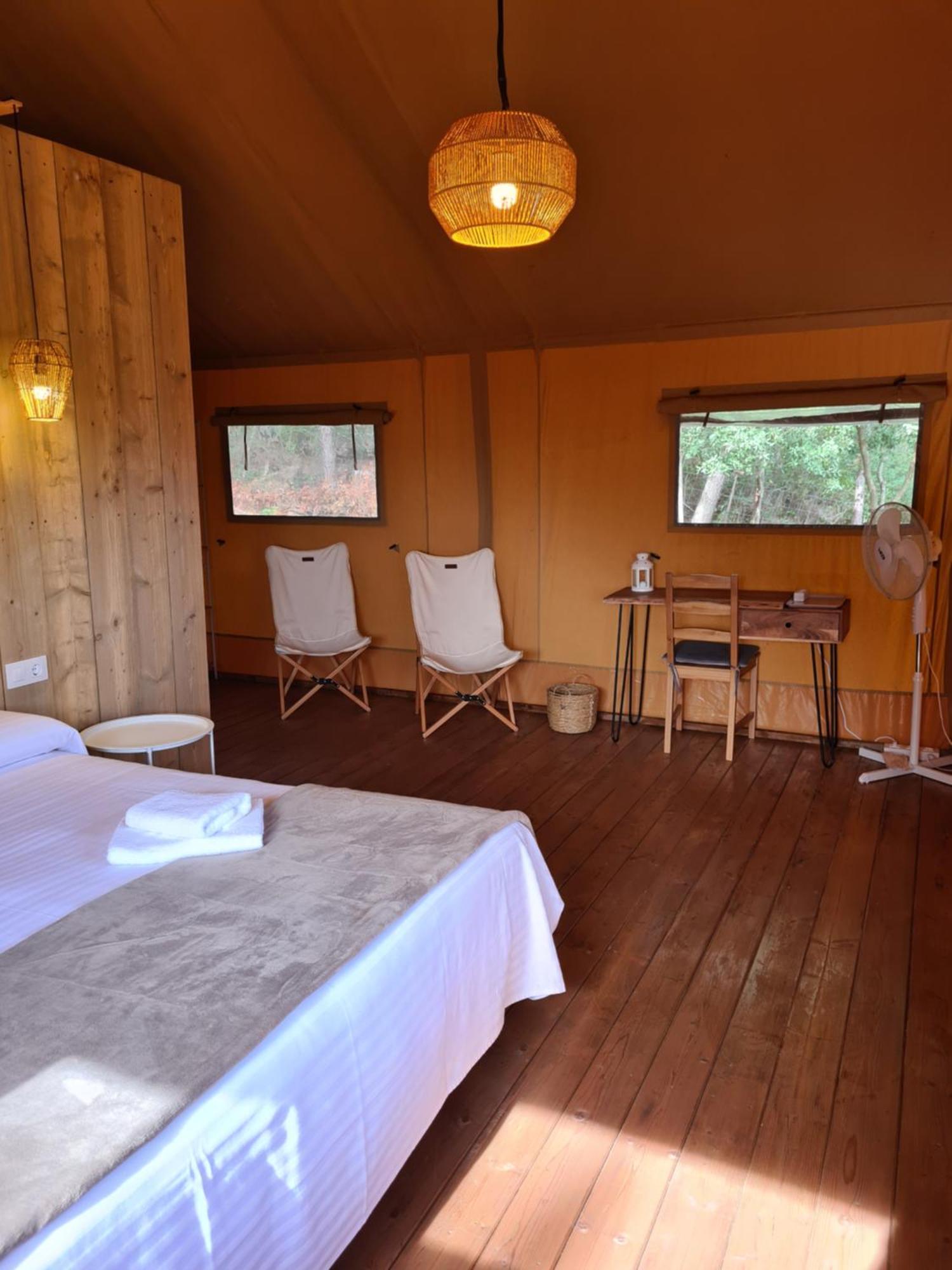 Hostal La Salut De Terrades Exteriér fotografie